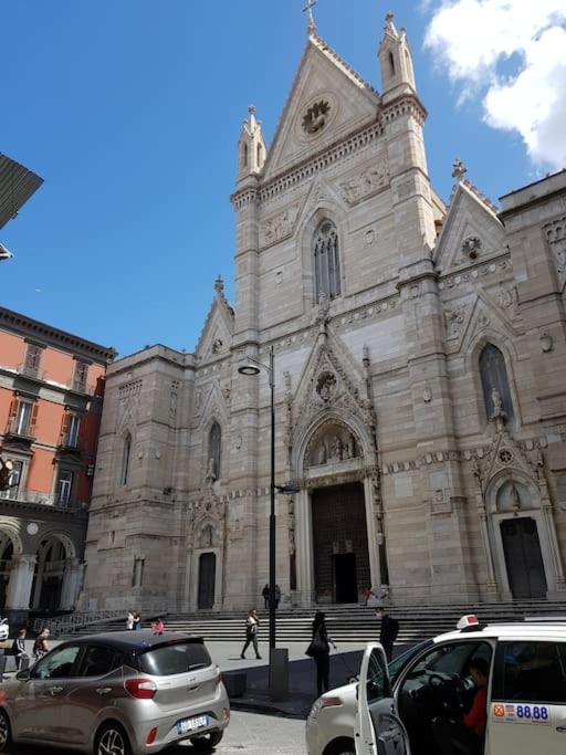 Fashion Cathedral Apartment, Centro Storico Napoli Exterior foto